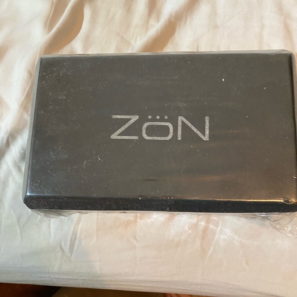 Son brand yoga block smooth never opened